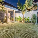 Villa Lora